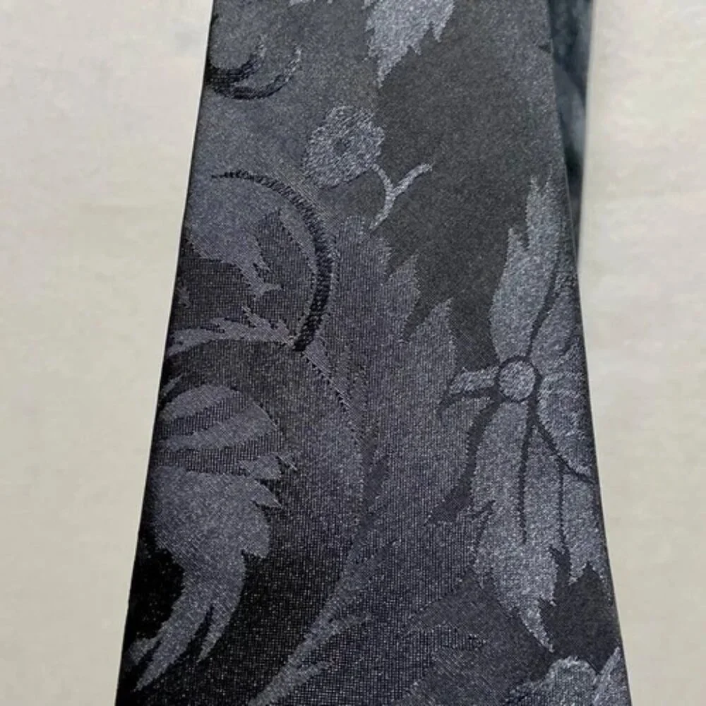 Dino Romaro Men's Silk Tie Honest Bear‎ Novelty Black Halographic Korea Handmade